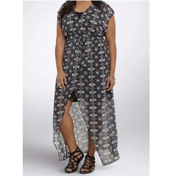 torrid Dresses & Skirts - Torrid Black Pink and Blue Ikat Chiffon Surplice Hi-Lo Maxi Dress